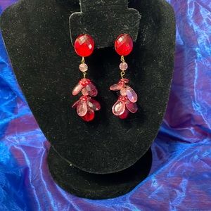 Pink and red dangle clip on earrings